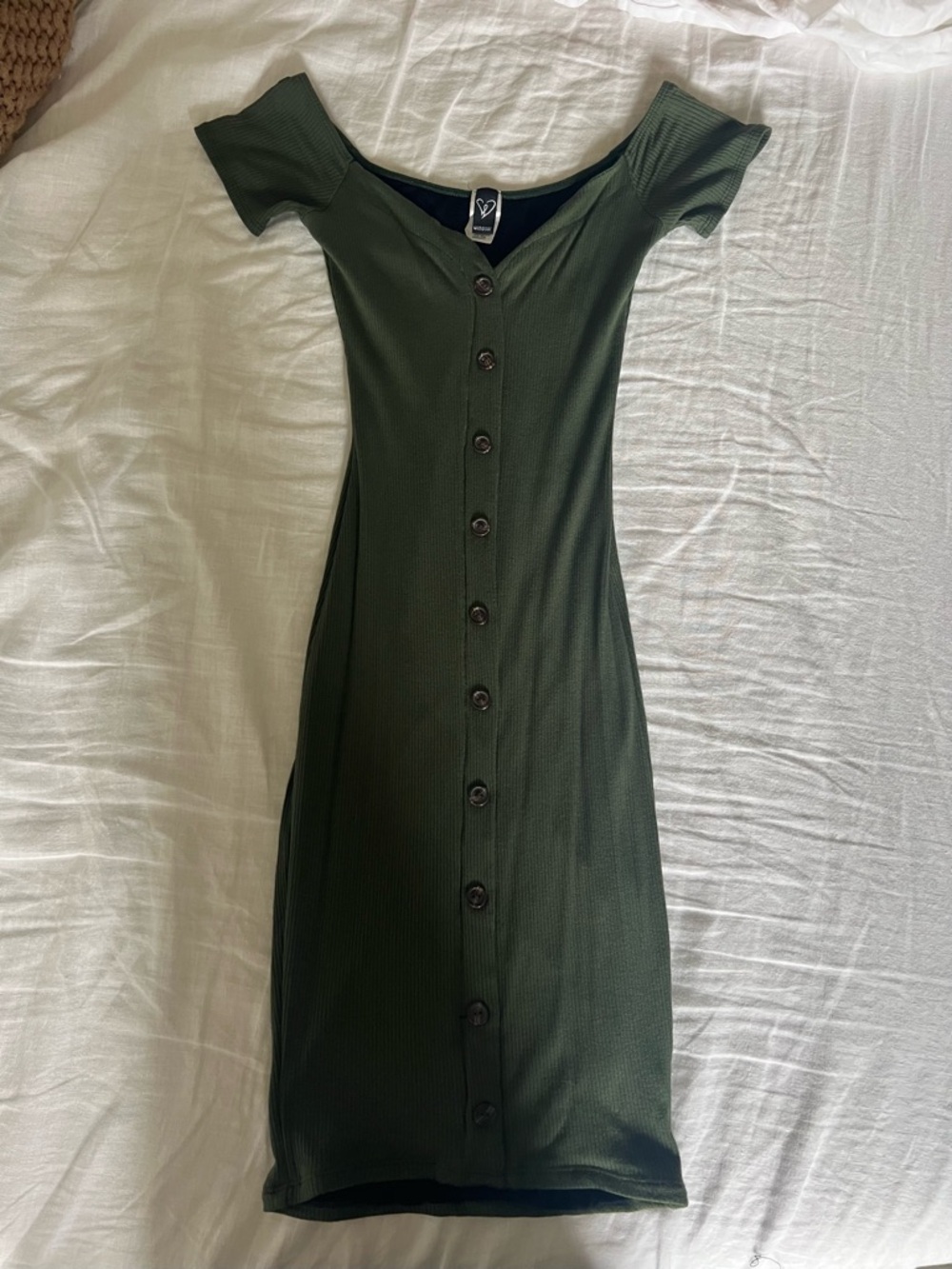 Windsor Olive Green Off-Shoulder Button-Front Midi Dress